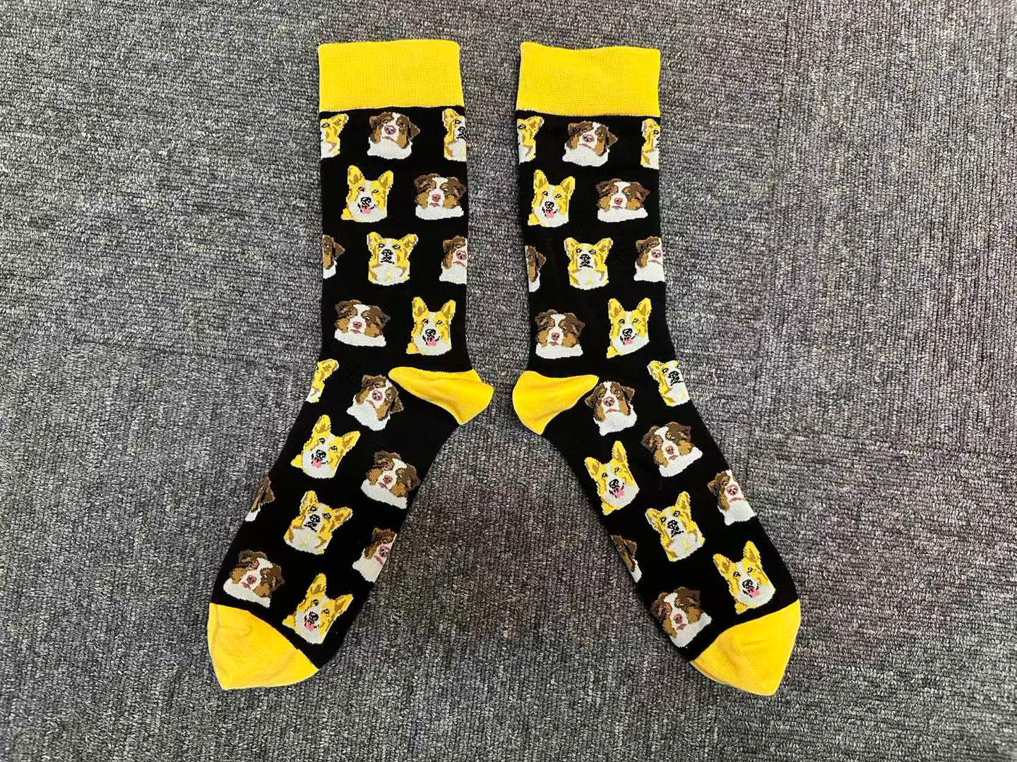 Topi Corgi Socks